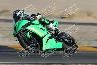 media/Feb-04-2023-SoCal Trackdays (Sat) [[8a776bf2c3]]/Turn 4 (Tree of Life 2pm)/